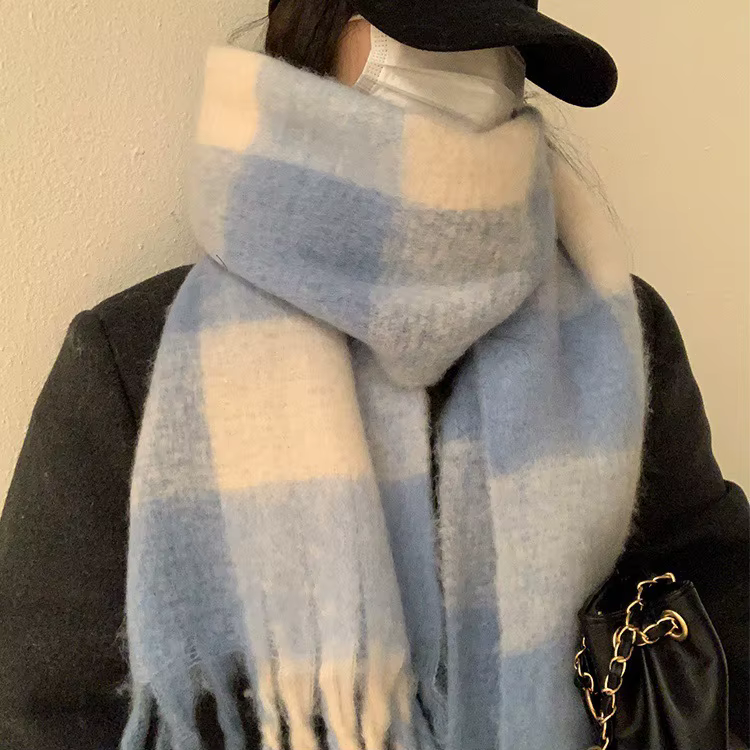 Nouvelle écharpe pour femmes hiver Style coréen Couple sensation bleu et blanc Plaid mode polyvalent châle épaissi