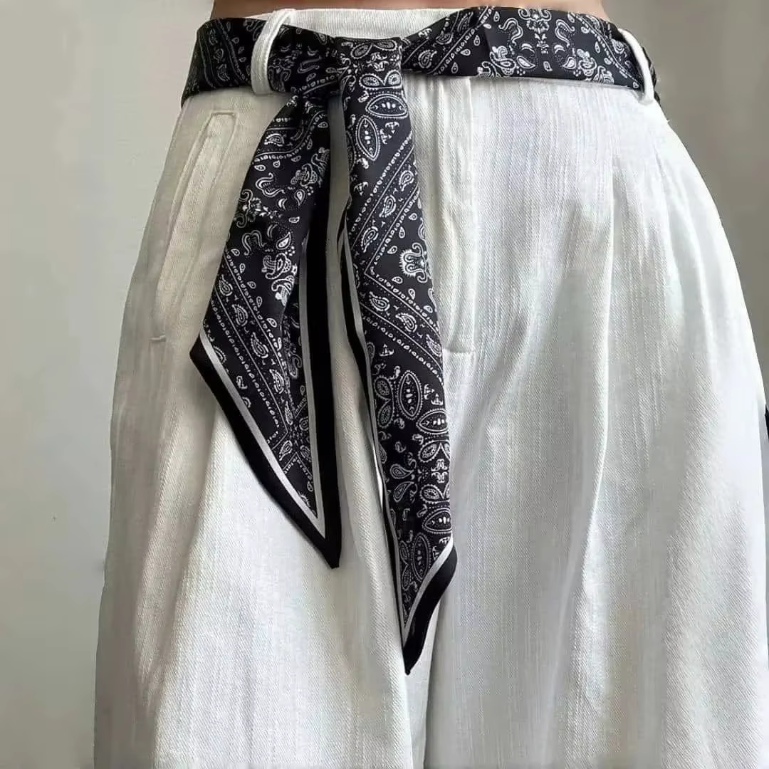 Nouveau style : Foulard en soie noir longue cravate pour femme