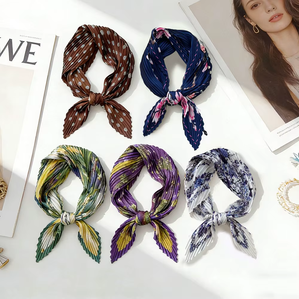 Foulard carré froissé de 70 cm