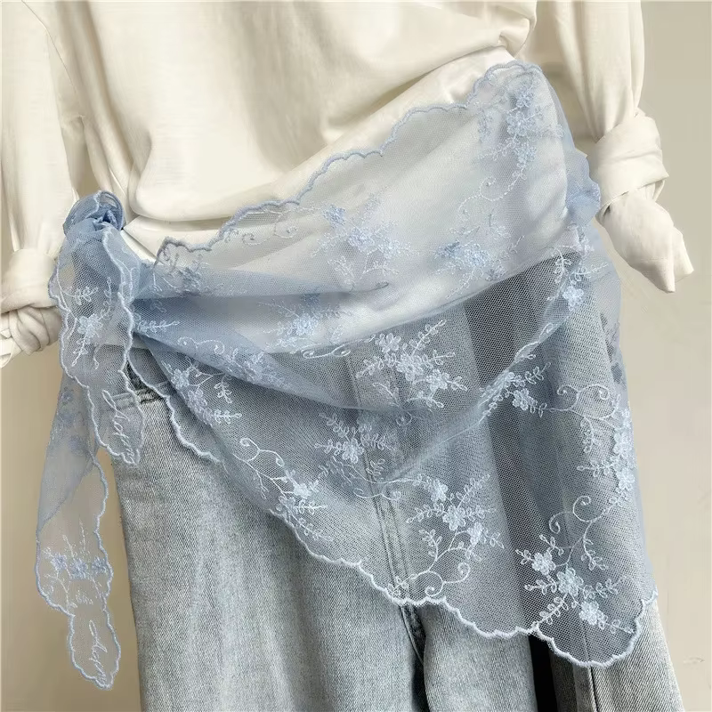 Foulard en soie brodé en dentelle pour femmes