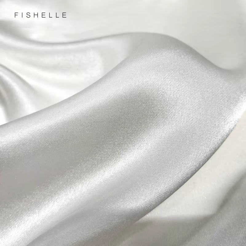 Foulard en soie pure blanche