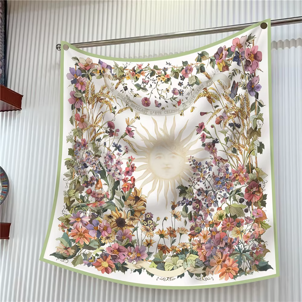 Foulard carré de marque 90 cm pour femme