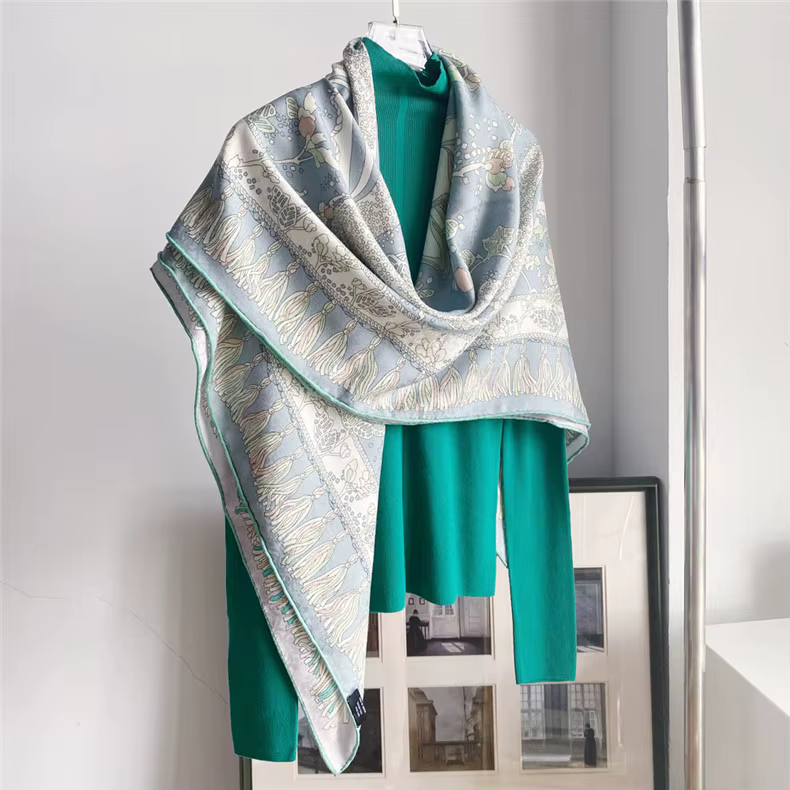 Foulard carré sergé pour femme