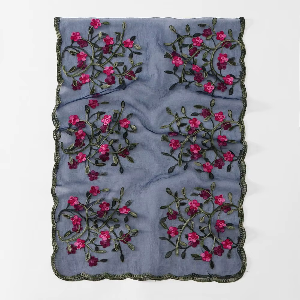 Écharpe châle brodée de fleurs pour femme