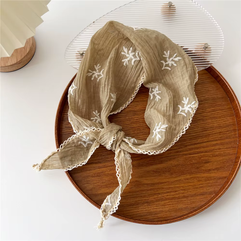 2024 nouveau petit foulard carré châles Decora lin coton dentelle Triangle écharpe été Floral cheveux