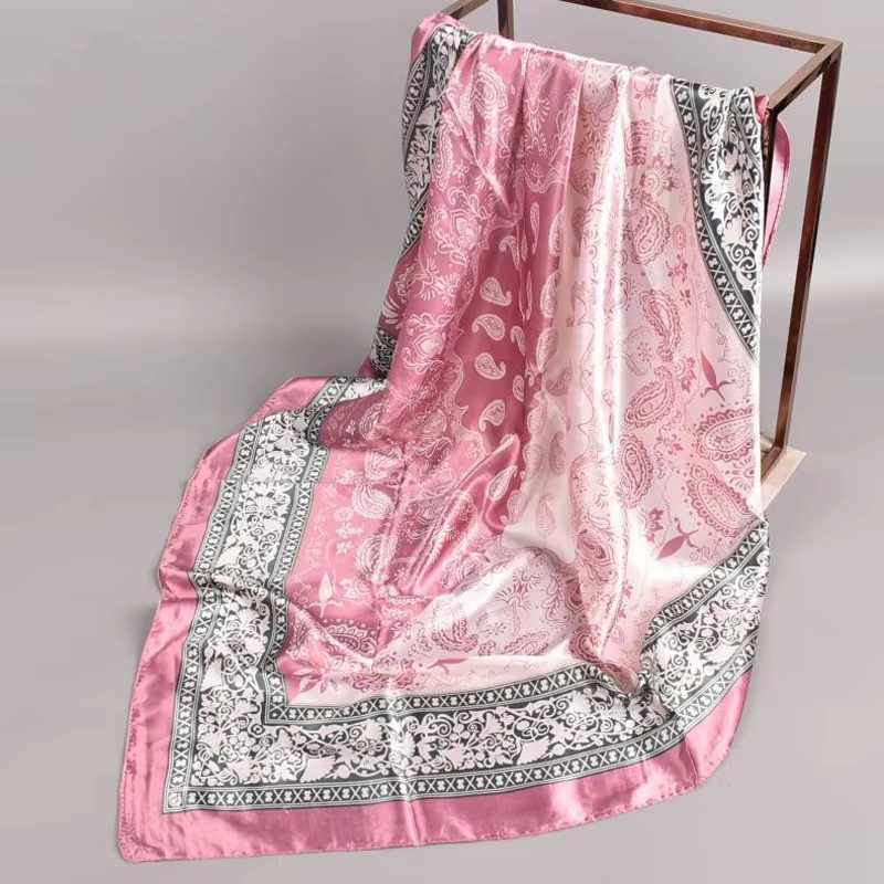 Nouvelle marque de luxe Foulard carré Design châle enveloppement 90 cm impression sergé soie femmes Hijab femme