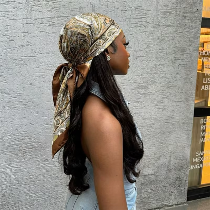 Foulard carré en Satin de soie pour femmes