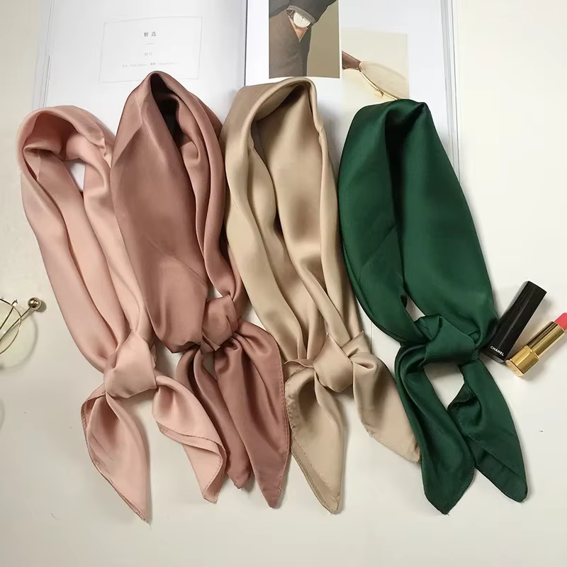 Mode solide foulard femmes