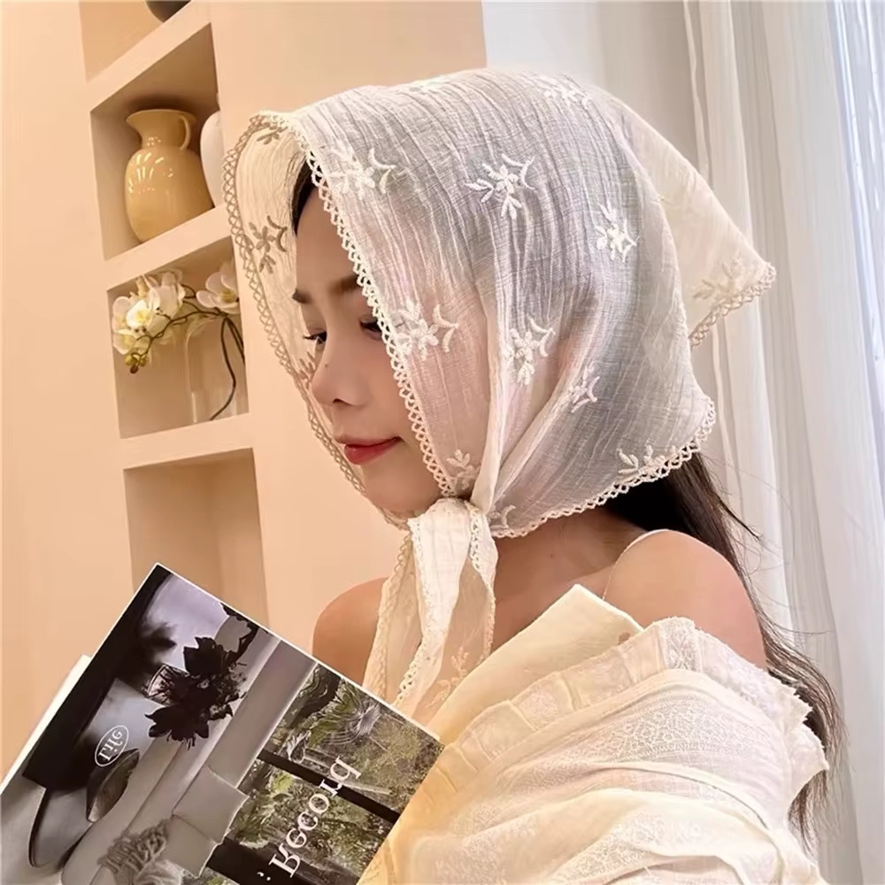 2024 nouveau petit foulard carré châles Decora lin coton dentelle Triangle écharpe été Floral cheveux