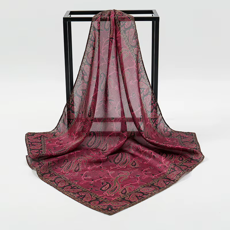 Foulard en soie de luxe 70*70cm carré rétro imprimé Paisley femmes châle bandeau petites foulards pour cheveux femme mouchoir Hijab