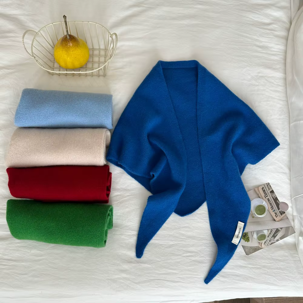 100% laine hiver écharpe pour femmes chaud Triangle tricot foulards Hijab solide dame châle enveloppement femme
