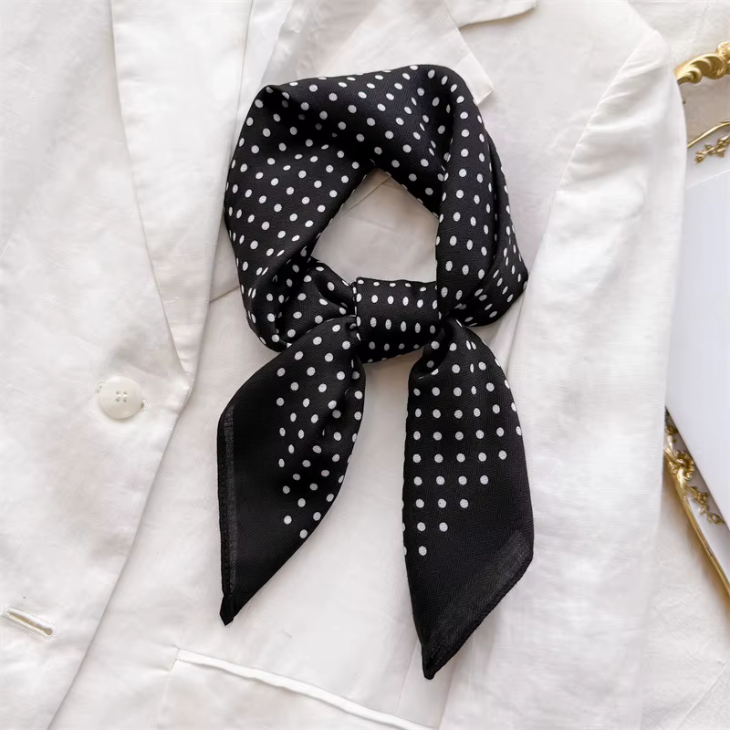 Marque de luxe châle carré écharpe pour femmes coton lin Hijab mode enveloppes foulard femme bandes de cheveux ruban bandeau Bandana