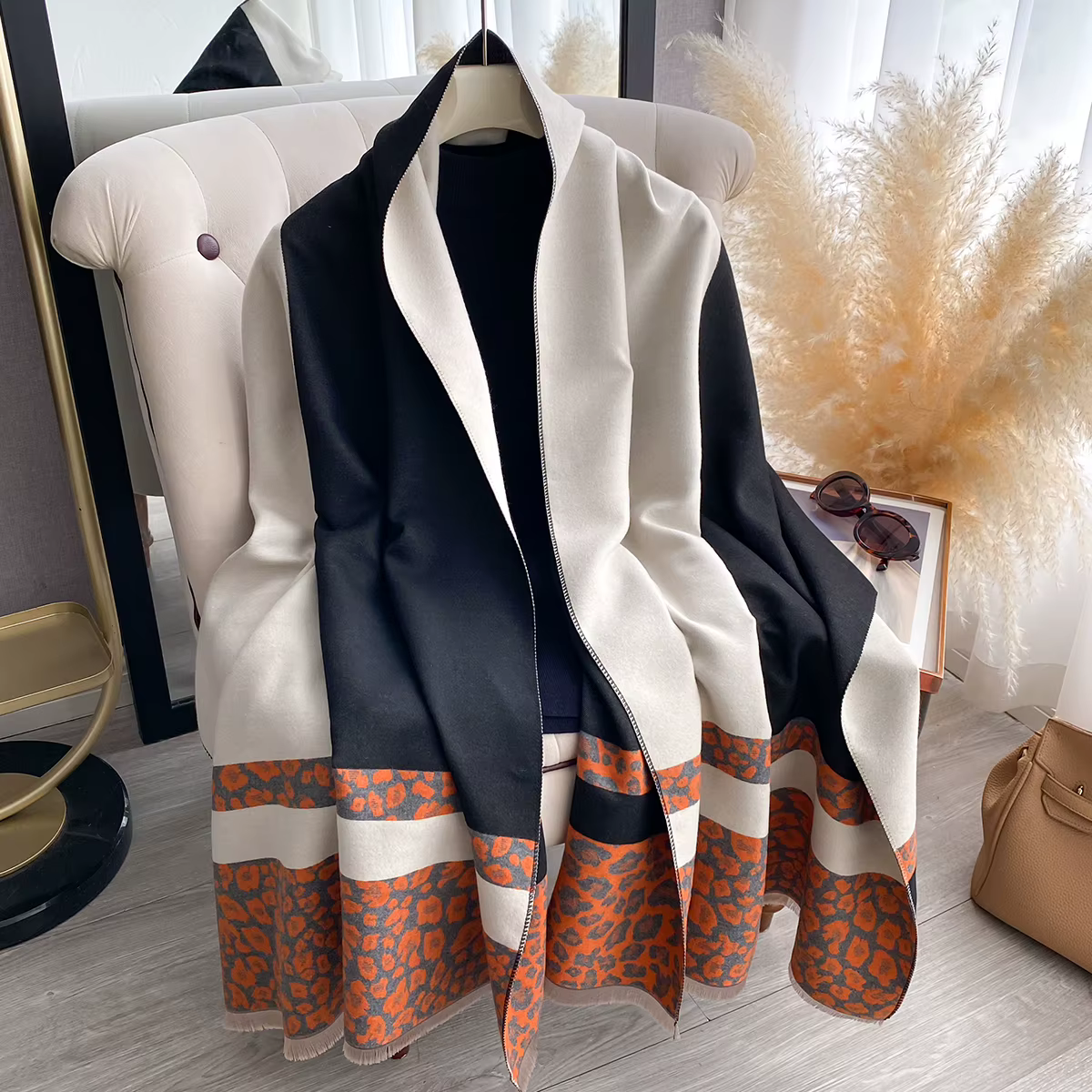 2025 Design de mode hiver cachemire écharpe femmes élégant chaud Pashmina couverture Poncho foulards femme imprimé léopard châle Bufanda