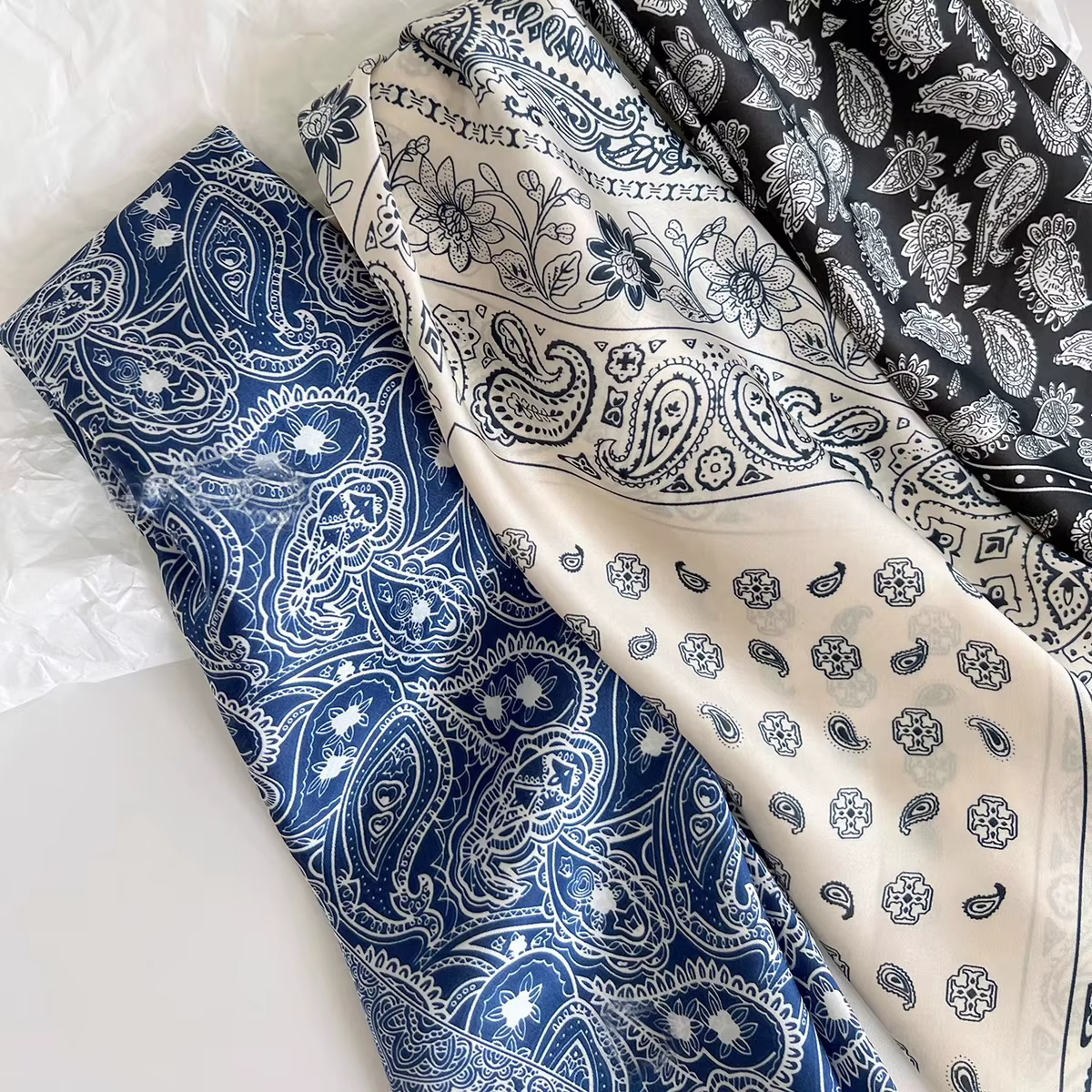 Paisley – foulard carré Vintage de printemps