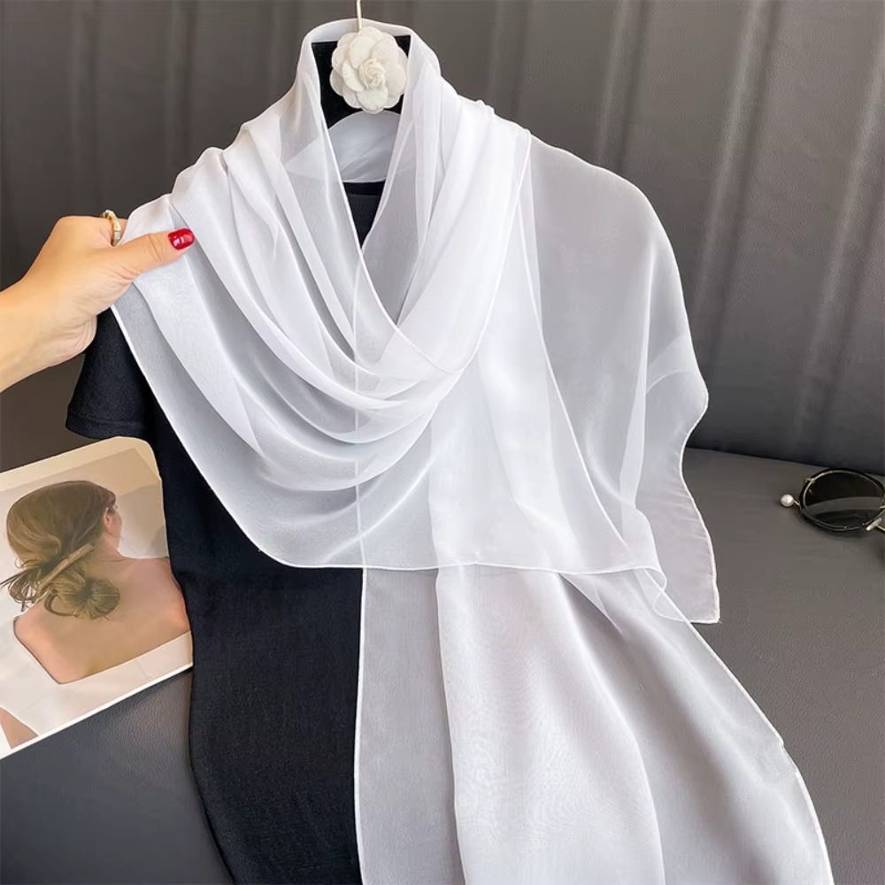 Écharpe en mousseline tendance effet feuille de lotus, de marque de luxe, pour la plage, en soie simulée, accessoire d'été pour femme