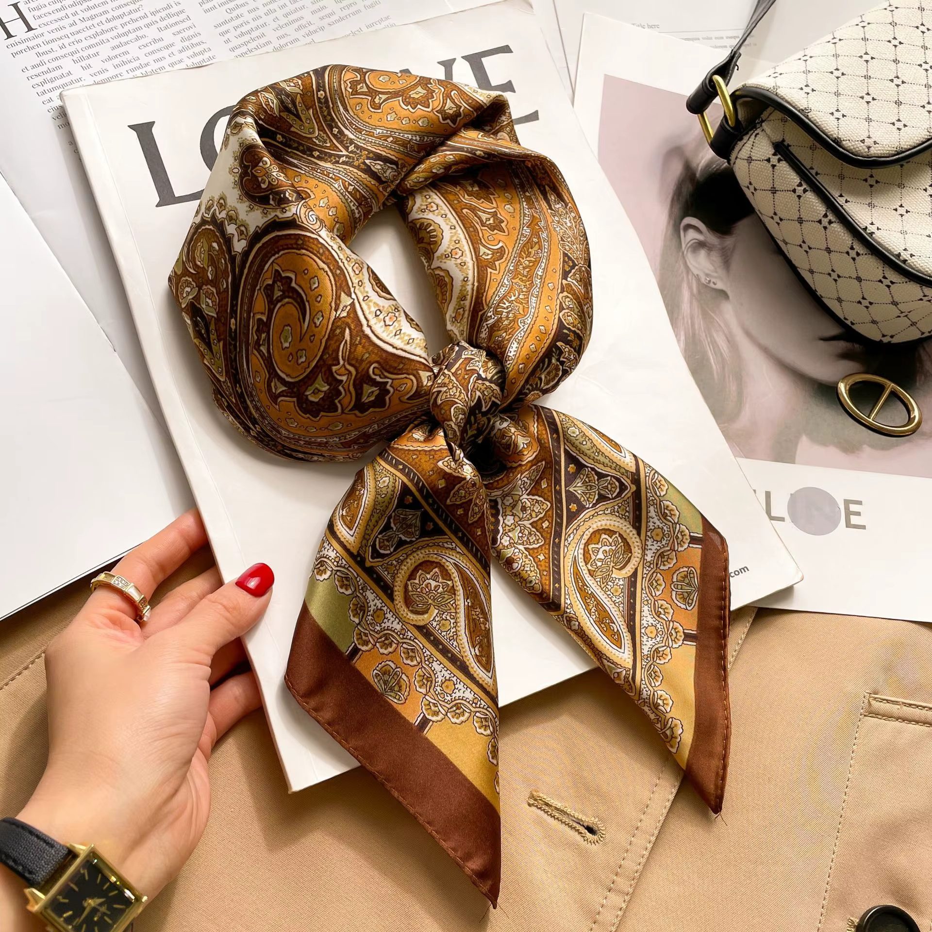 Foulard carré imprimé pied-de-poule pour femmes