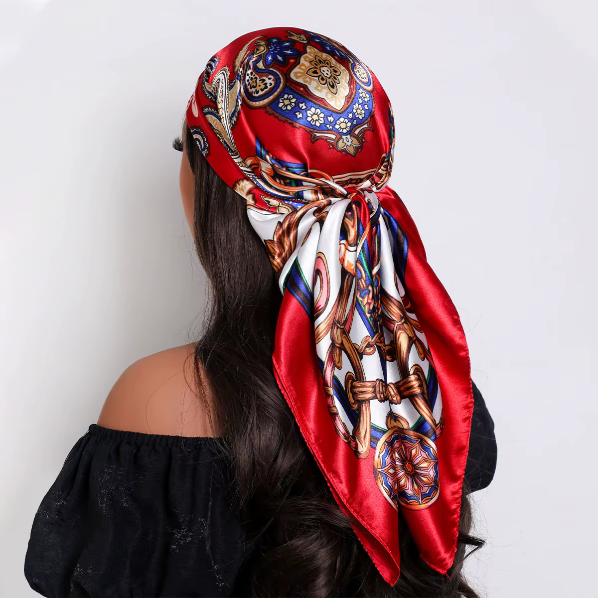 Foulard de tête carré en soie pour femmes