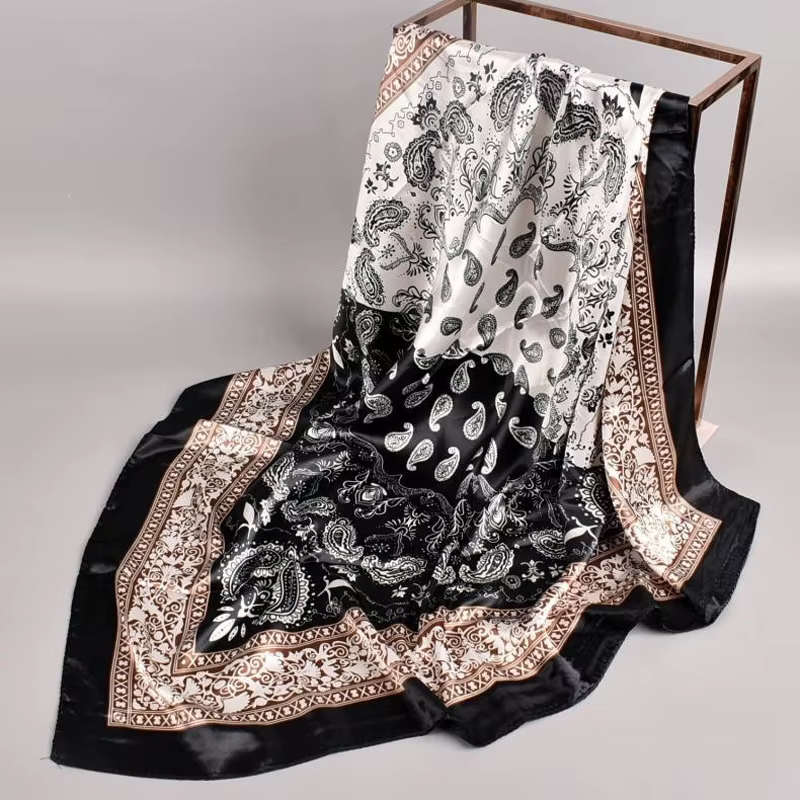 Nouvelle marque de luxe Foulard carré Design châle enveloppement 90 cm impression sergé soie femmes Hijab femme