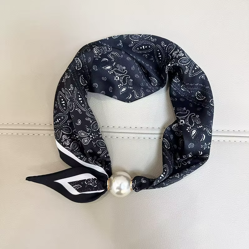 1/2 Pièces Foulard Élégant à Perles avec Fermoir Magnétique