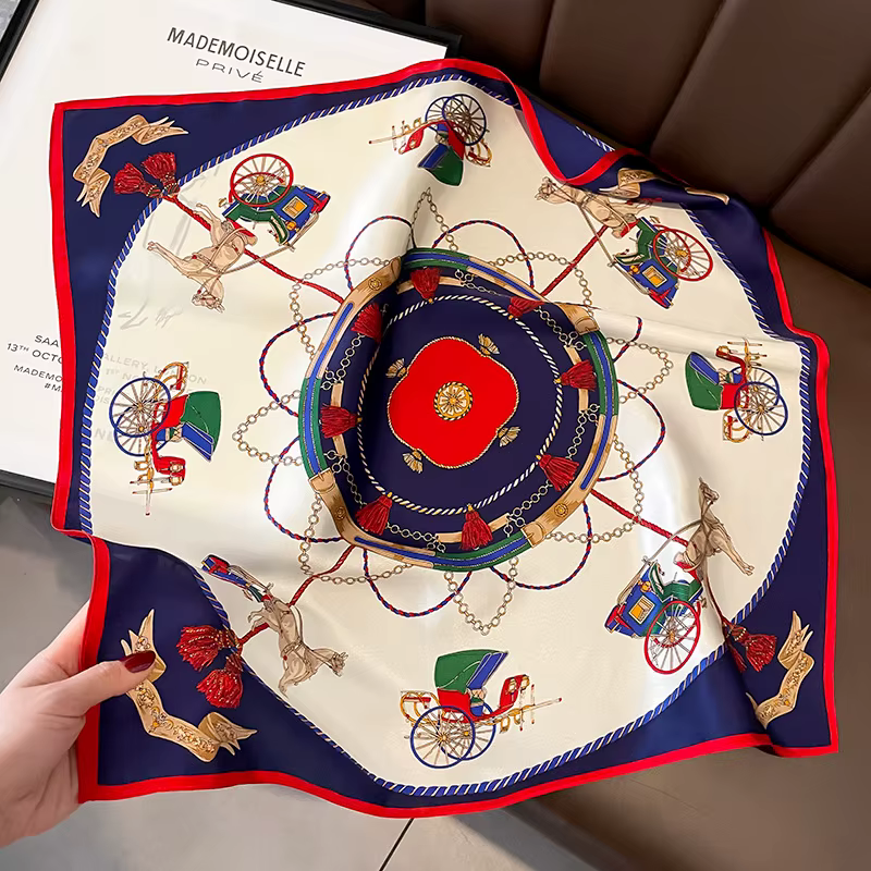 Foulard carré en soie de mûrier 100%
