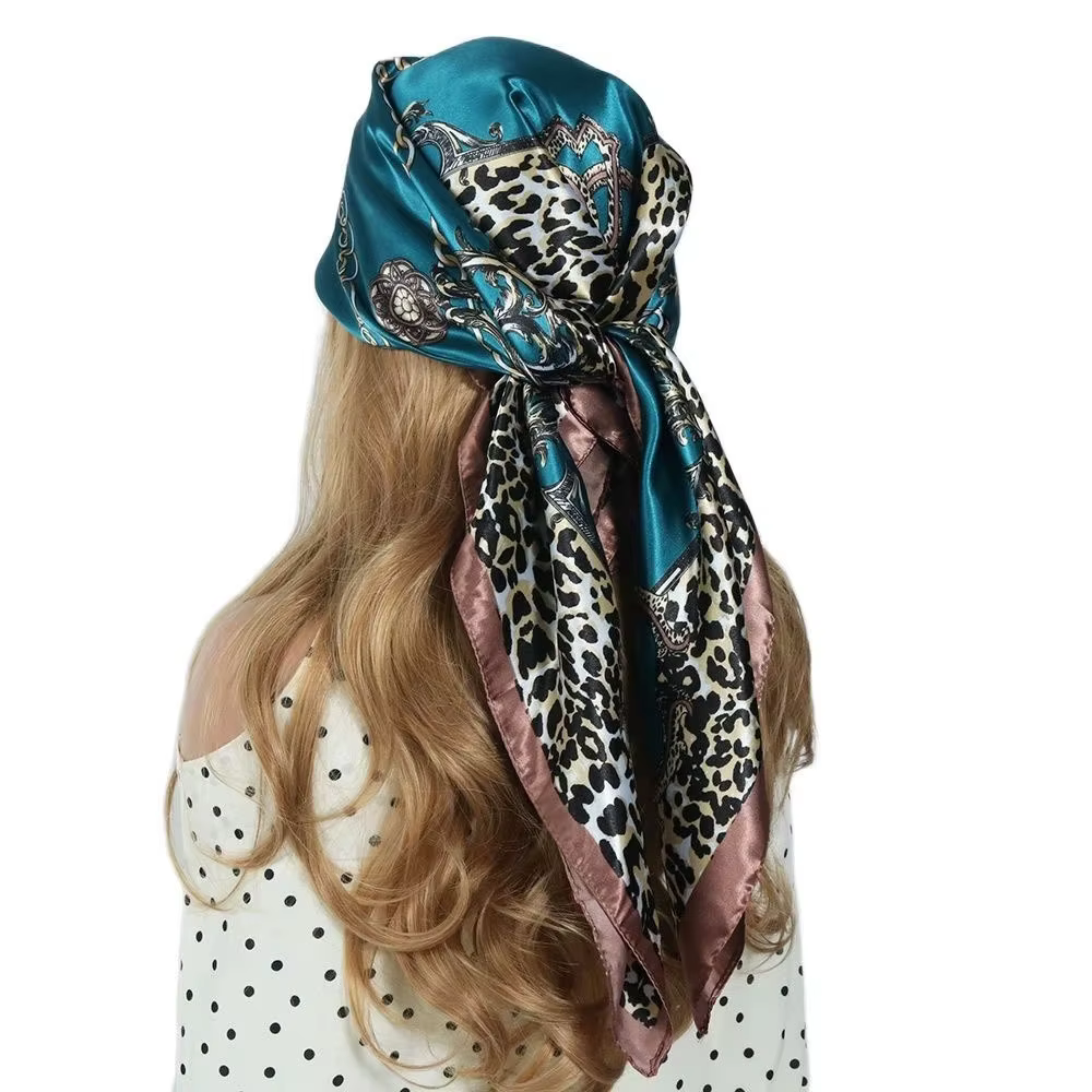 Foulard de tête en soie pour femmes