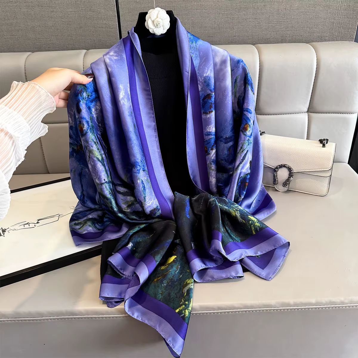 Longue écharpe de luxe pour femmes rétro châle chaînes dames Hijab élégant foulard doux tache fausse soie