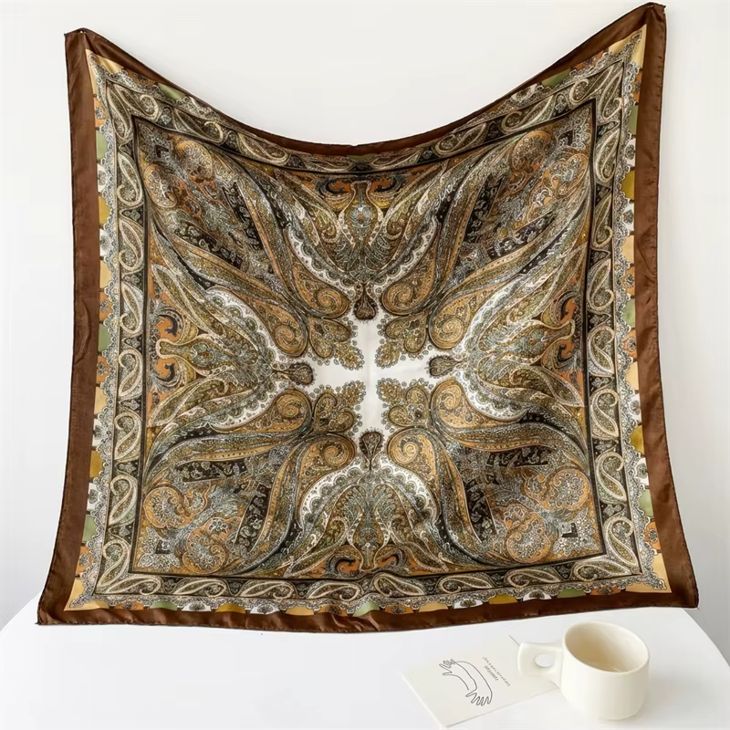 Foulard carré en Satin de soie pour femmes