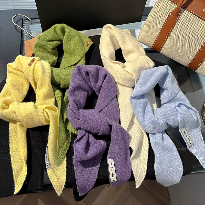 100% nouvelle laine Triangle écharpe pour femmes mode chaud tricoté couleur unie