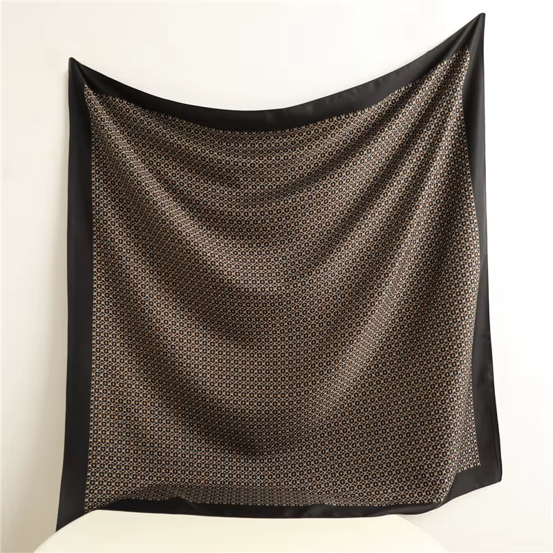 90*90 cm Satin écharpe Scarftop chapeaux pour femme mode quatre saisons cheveux accessoires Hijab Foulard Bandana châle
