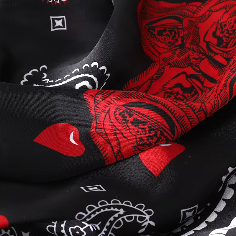 Marque de luxe châle en soie foulard carré pour les femmes Satin Hijab mode enveloppes