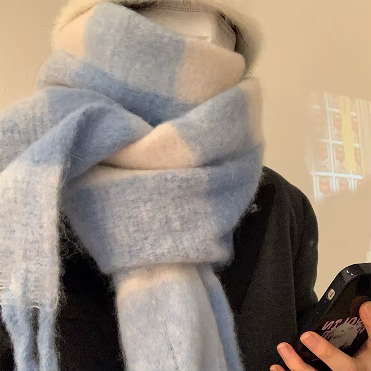 Nouvelle écharpe pour femmes hiver Style coréen Couple sensation bleu et blanc Plaid mode polyvalent châle épaissi