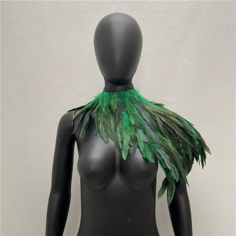 Une épaule plume luxe écharpe femmes Snood Style gothique