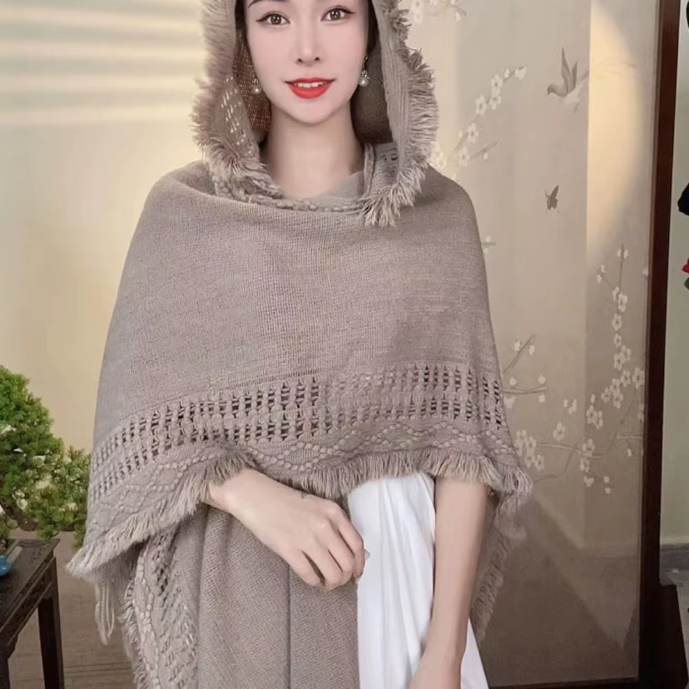 Châle-couverture chaud en tricot à pompons pour femme