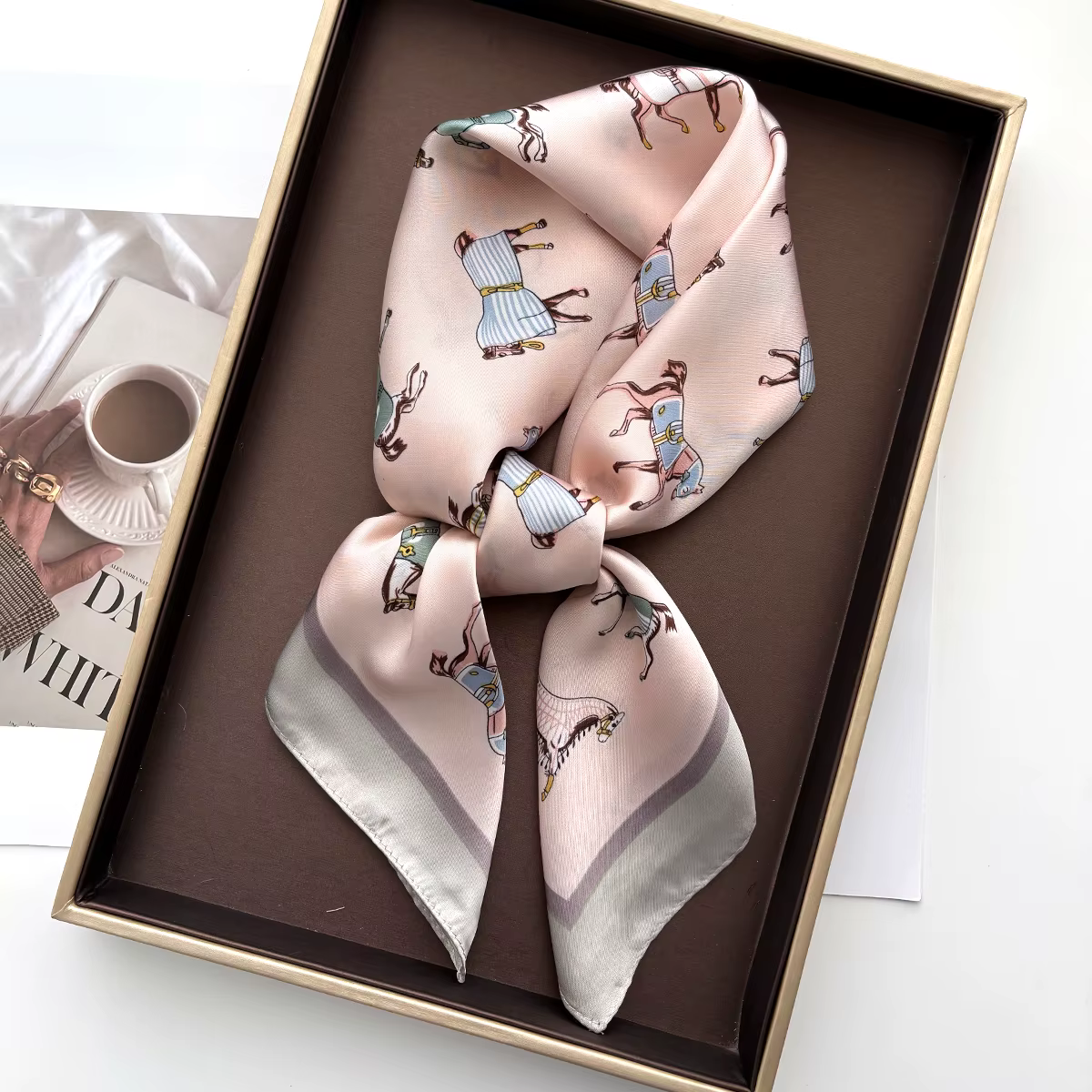 Foulard carré d'été pour femme en satin imitation soie