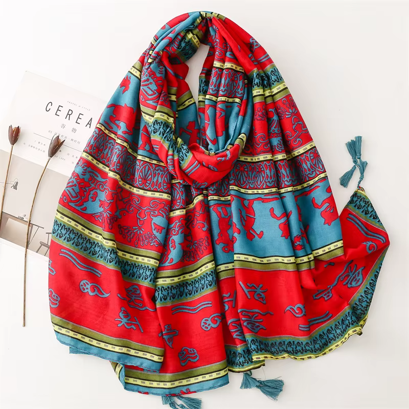 Châle en Viscose avec Pompon