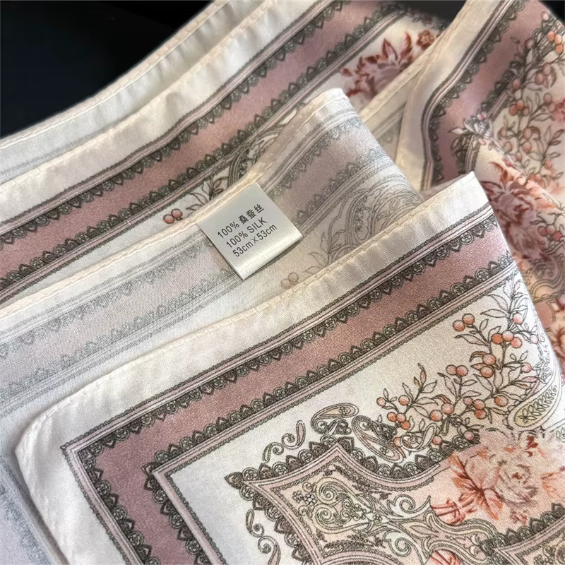 100% foulard en soie rétro croix fleur motif foulards carrés
