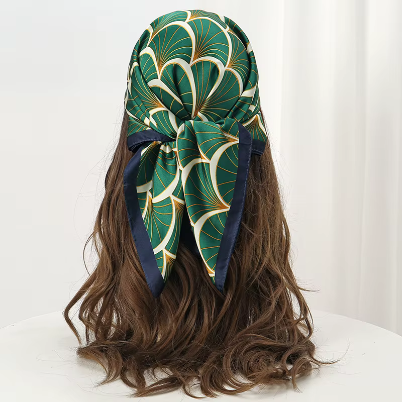 Foulard carré en Satin de soie imprimé de luxe pour femmes