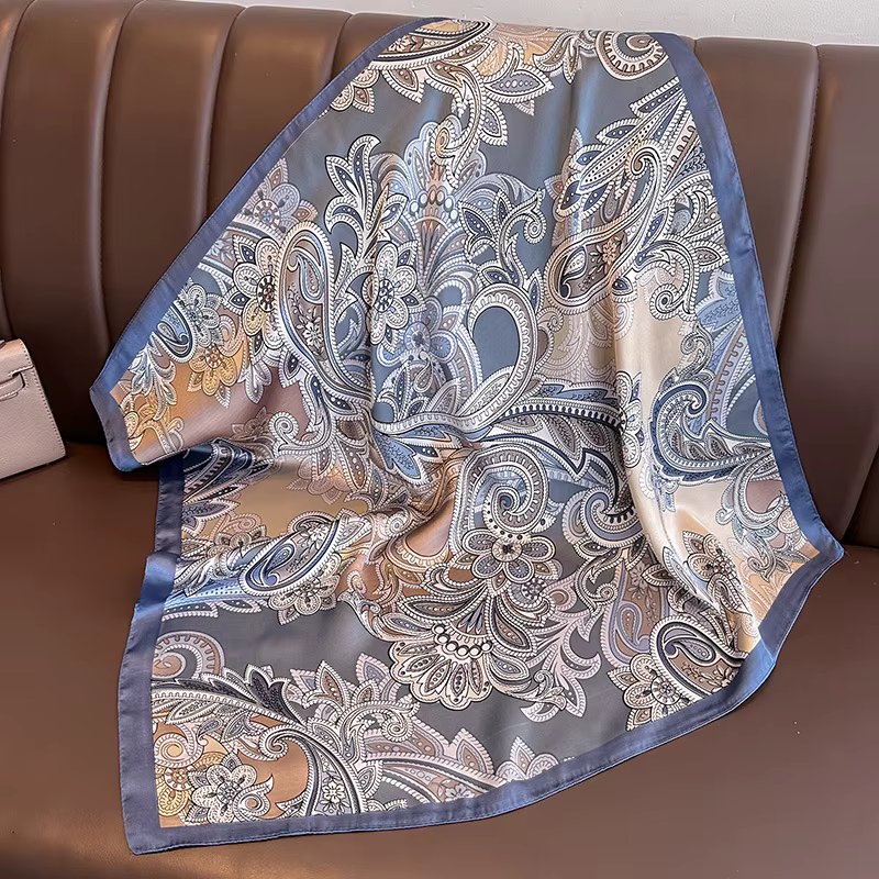 Foulard carré en soie imprimé Floral de luxe pour femmes