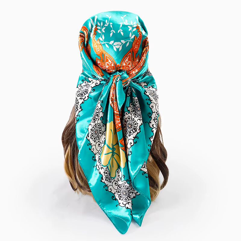 Foulard carré en soie pour femmes