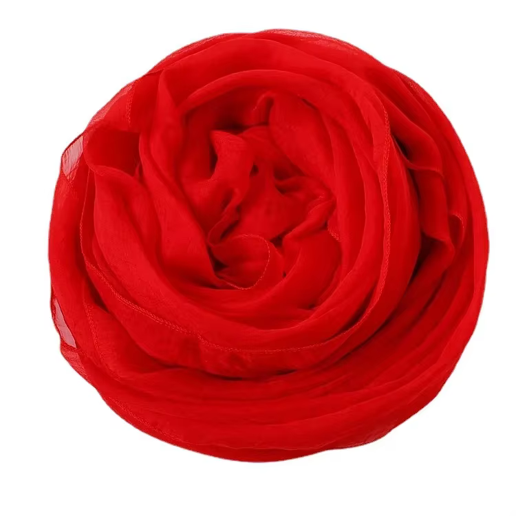 Foulard en soie rouge pour femmes