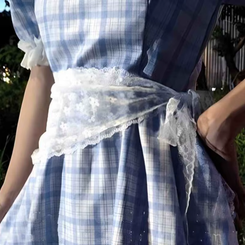 Écharpe triangulaire en dentelle brodée pour femme