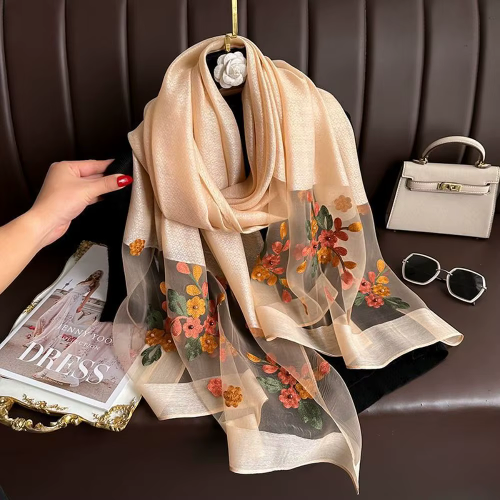 Élégant doux mince luxe Foulard en soie fleur broderie
