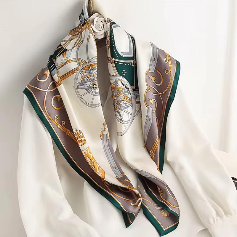 Foulard carré de luxe 90x90cm pour femme