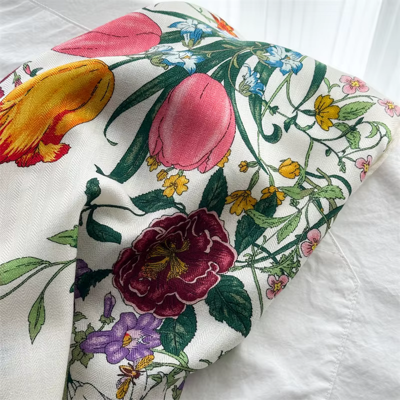 Foulard en mélange de laine de soie pour femmes